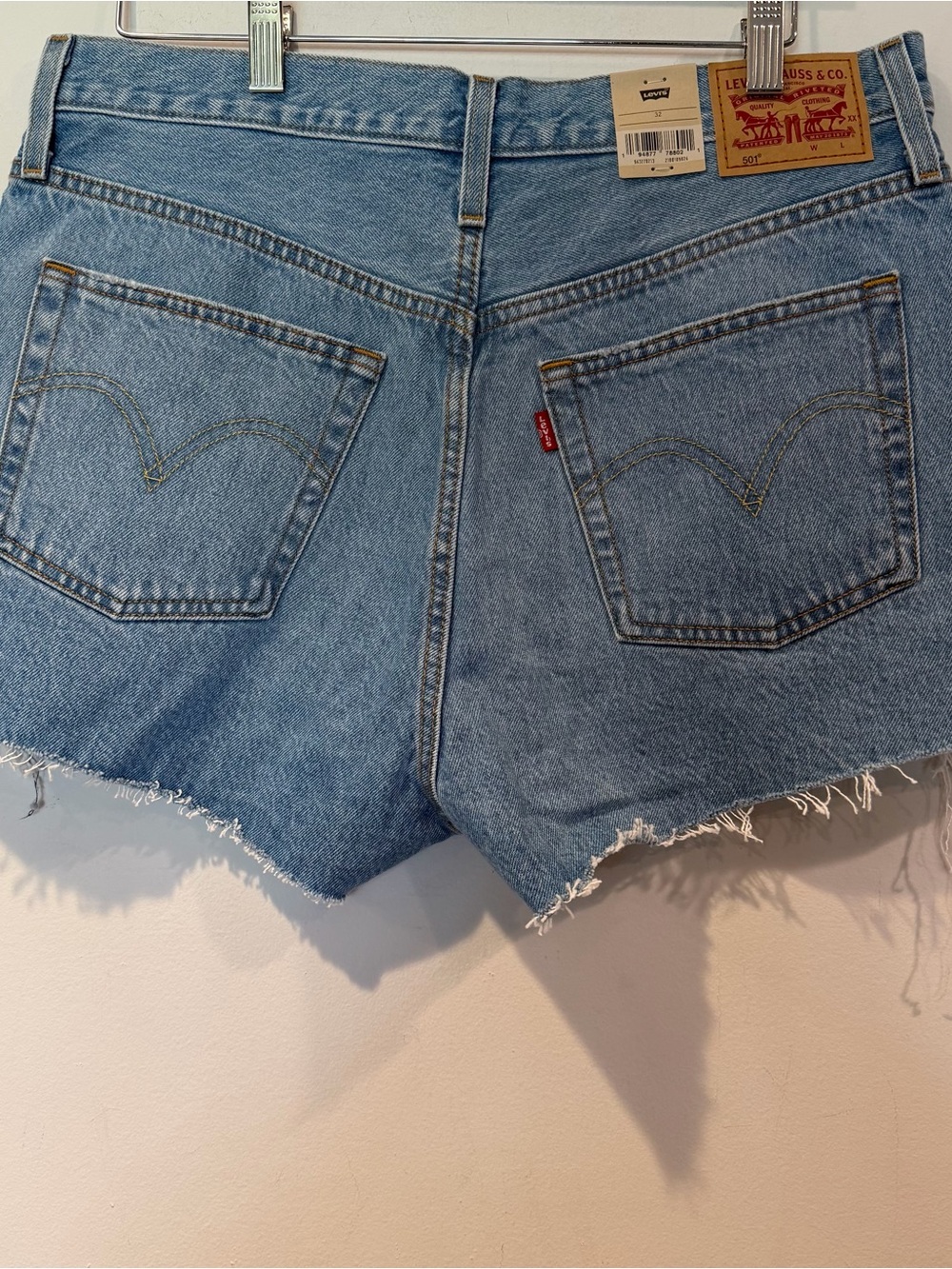Levi's Women's 501 High Rise Fitted Through Blue Denim Cutoff Shorts - Picture 7 of 7